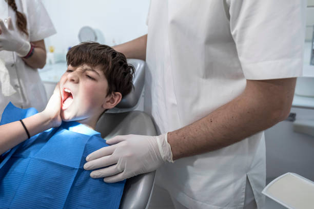 Best Cracked Tooth Emergency Dentist  in Urania, LA